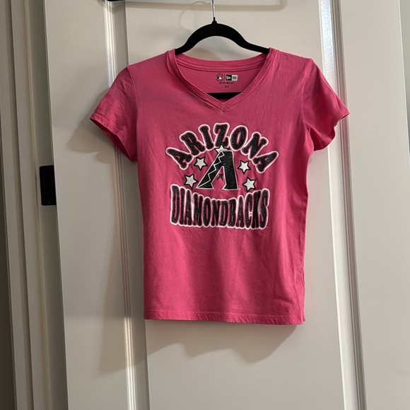 Big Girls Pink Arizona Diamondbacks Jersey Stars V-Neck T-shirt  New Era - Picture 6 of 6